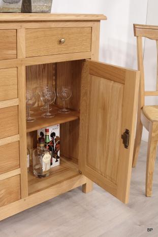 Petit buffet 2 portes 7 tiroirs Maxime réalisé en Chêne Massif de style Campagnard 