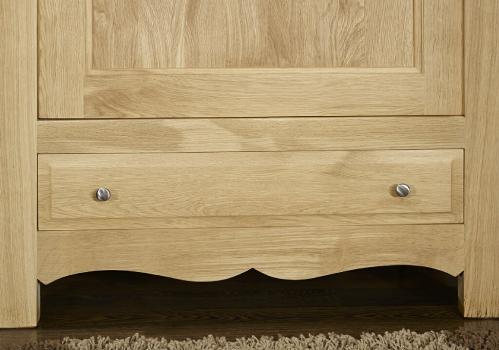 Armoire ou Bonnetière 1 porte 1 tiroir Gabriel réalisée en Chêne Massif de style Campagnard SEULEMENT 1 DISPONIBLE