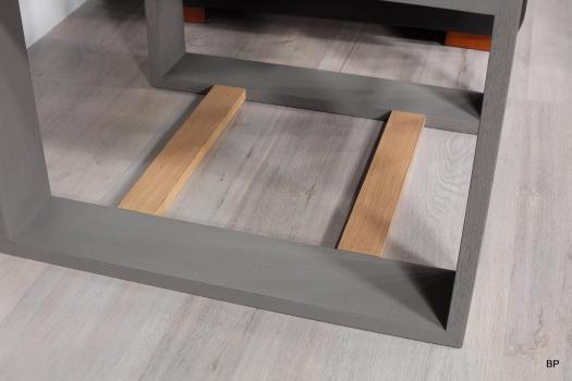 Table basse 90x90 Aurélien en chêne de ligne contemporaine