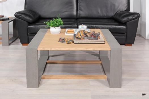 Table basse 90x90 Aurélien en chêne de ligne contemporaine