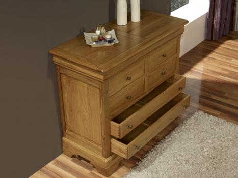Commode 7 tiroirs Mathilde en chêne massif de style Louis Philippe