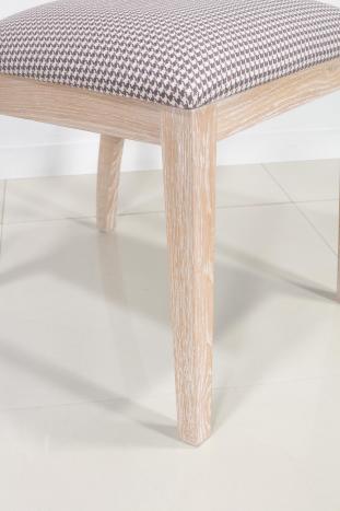 Chaise Florian réalisée en chêne massif Ligne contemporaine Assise Tissu Elastron Bristol Purple