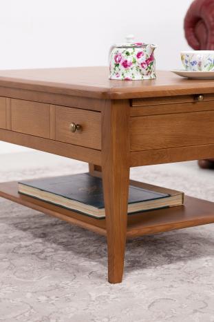 Table Basse rectangulaire Alexandre réalisée en Chêne de style Louis Philippe Longueur 85 cm