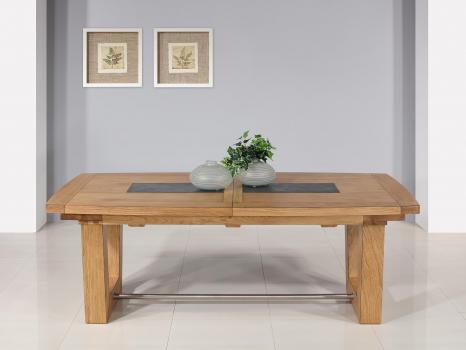 Table rectangulaire Samuel 220x110 réalisée en Chêne Massif 4 allonges de 40 cm Avec incrustation céramique
