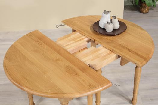 Table ronde à volets Diamètre 105 réalisée en chêne massif de style Louis Philippe 6 allonges de 40 cm avec ses allonges : 345X105 