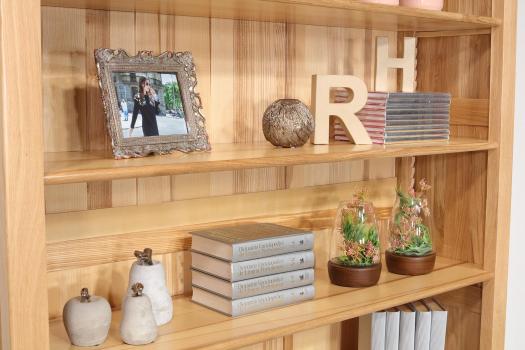 Bibliothèque Sarah réalisée en chêne massif de style Louis Philippe 4 étagères 