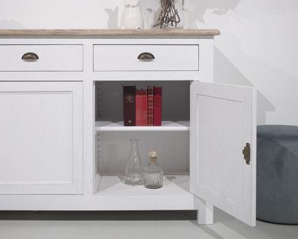 Buffet 3 portes Yann réalisé en Chêne Massif de style Campagnard 