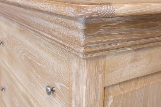 Commode 4 tiroirs Nathan réalisée en Chêne de style Louis Philippe 