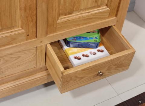 Bassette 2 portes 3 tiroirs réalisée en Chêne Massif de style Louis Philippe 
