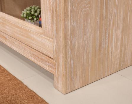 Meuble TV 2 portes vitrées Loann réalisé en chêne massif de style Contemporain 