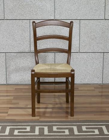 Chaise Anna réalisé en Chêne Massif de style Louis Philippe  
