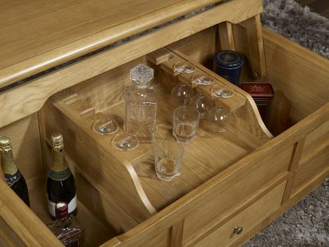 Table Bar Aurélien réalisée en Chêne de style Louis Philippe