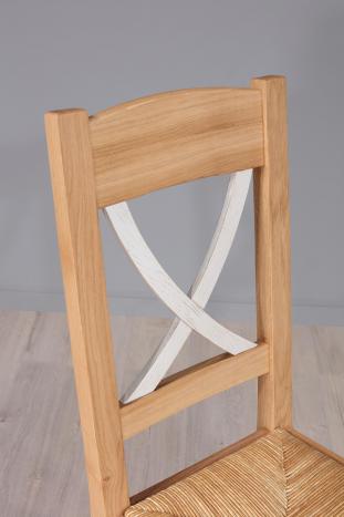 Chaise Olivier réalisée en Chêne massif de style Campagnard Finition Chêne naturel Croisillon Ivoire