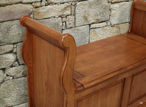 Banc coffre Léo réalisé en Chêne Massif de style Louis Philippe Finition chêne doré Antik