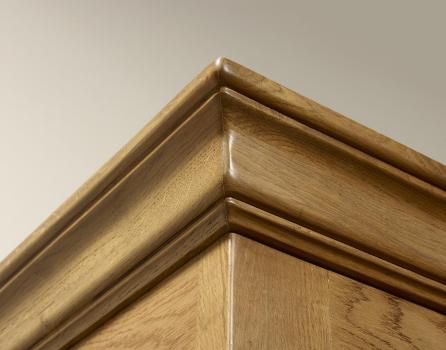 Armoire ou Bonnetière 1 porte Marc réalisée en Chêne Massif de style Campagnard SEULEMENT 1 DISPONIBLE