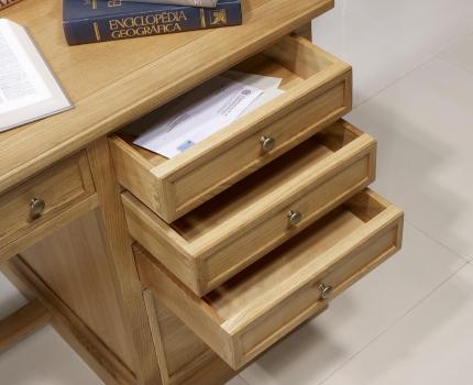 Bureau 5 tiroirs Victor réalisé en Chêne de style Louis Philippe 