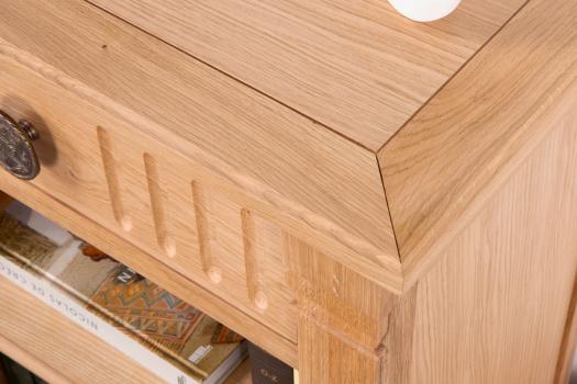 Meuble d'appoint Jacob réalisé en Chêne de style directoire Finition Chêne Naturel