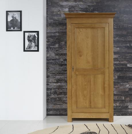 Armoire ou Bonnetière 1 porte Amaury réalisé en Chêne Massif de style Campagnard Prévoir tringle pour penderie.